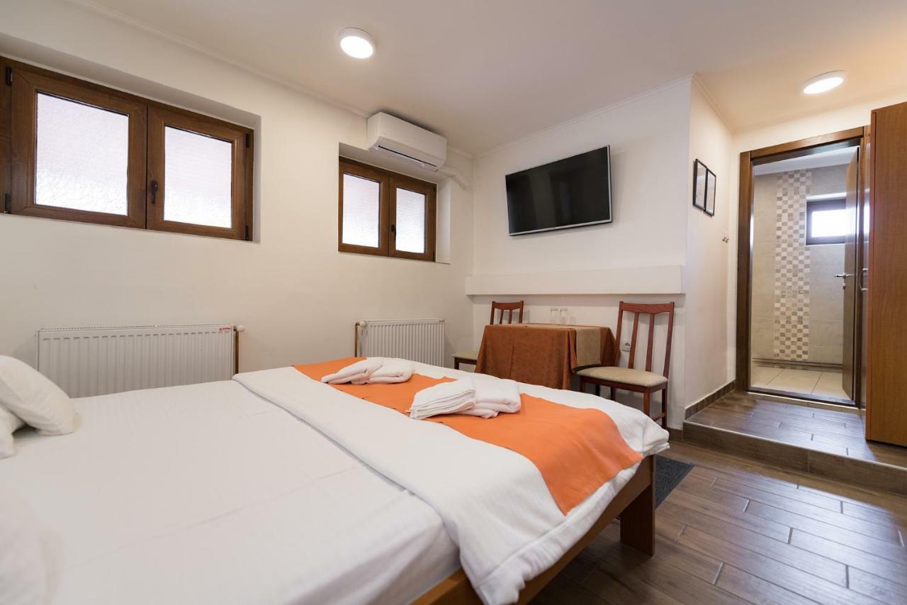 Rooms Gat Subotica Exterior photo